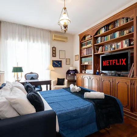 Апартаменты {free Parking} Wi-fi - Netflix & A/c *